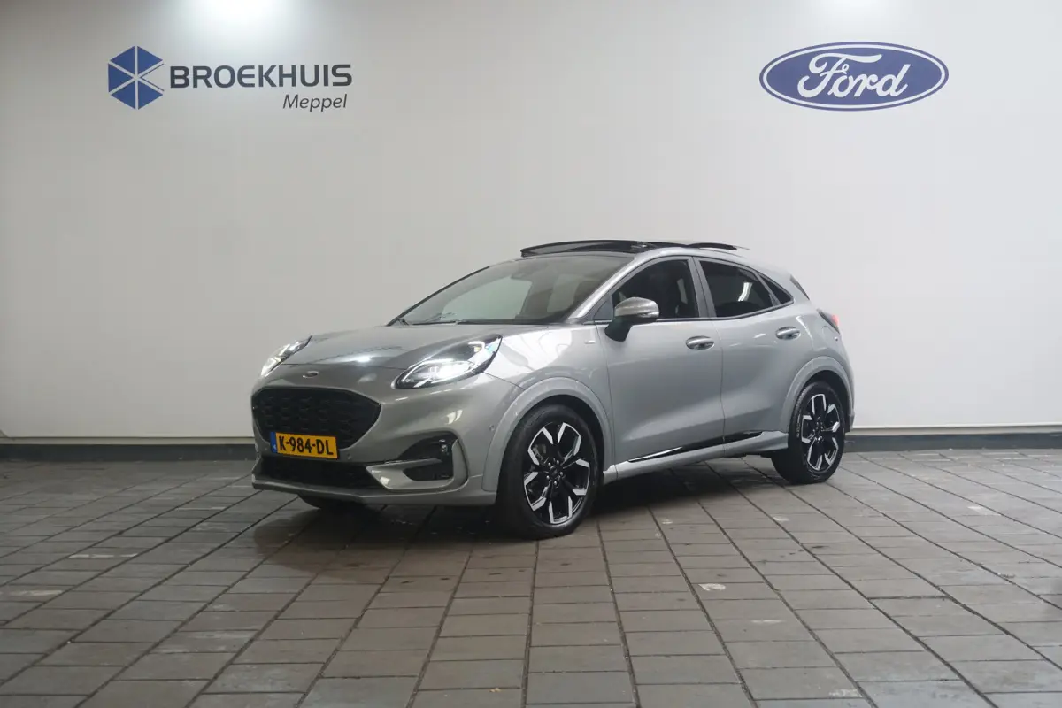 1.0 EcoBoost ST-Line X Automaat | Compleet! | Panoramadak | Adaptive Cruise | Dode Hoek Detectie | Winter Pakket | Elektrische Kofferklep |