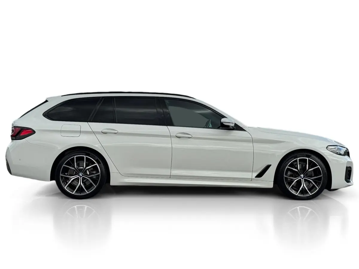 520i M-sport ✅ Pano ✅ Trekhaak ✅ Leder