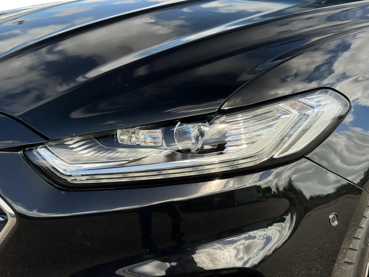 2.0 IVCT HEV Titanium ✅ LED ✅ Adaptive cruise ✅ Camera