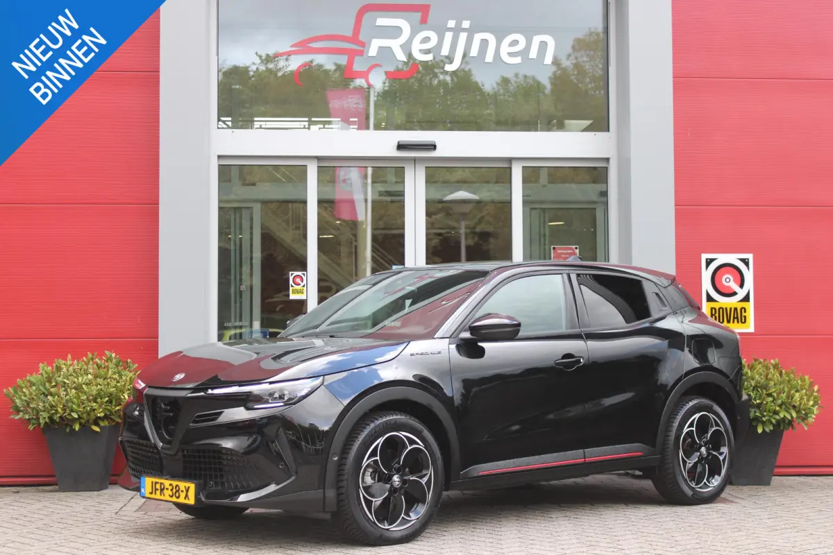 ELETTRICA SPECIALE 156PK 54 kWh | TECHNOLOGIE PAKKET (O.A. FULL LED ADAPTIVE MATRIX KOPLAMPEN/DODEHOEK DETECTIE/DRAADLOZE TELEFOONLADER/ACHTERUITRIJ CAMERA/PARKEERSENSOREN VOOR, ACHTER,ZIJKA