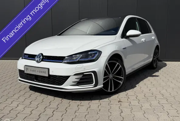 1.4 TSI PHEV GTE/Pano/Virtual/1e eig/ACC/Cam