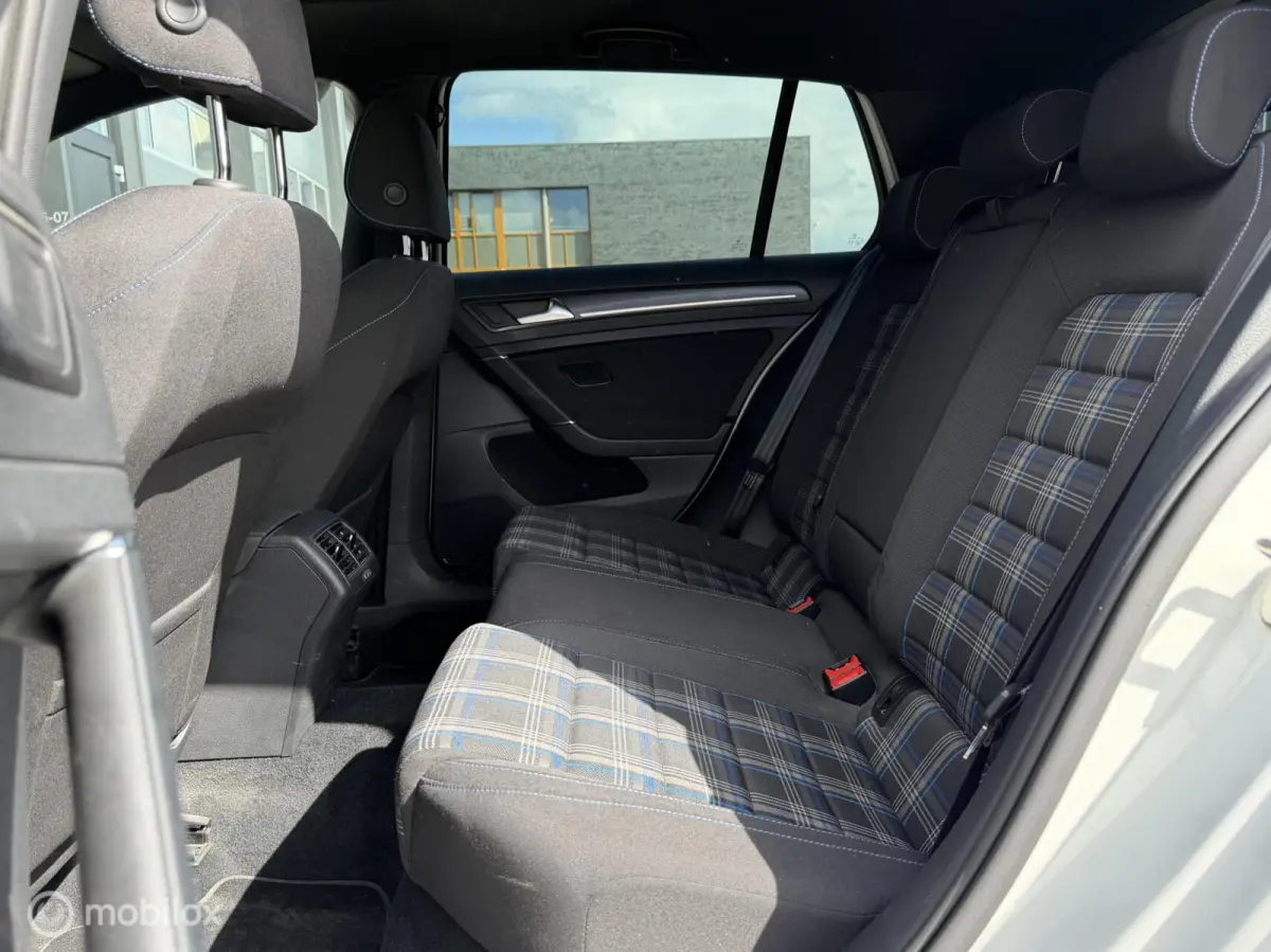 1.4 TSI PHEV GTE/Pano/Virtual/1e eig/ACC/Cam