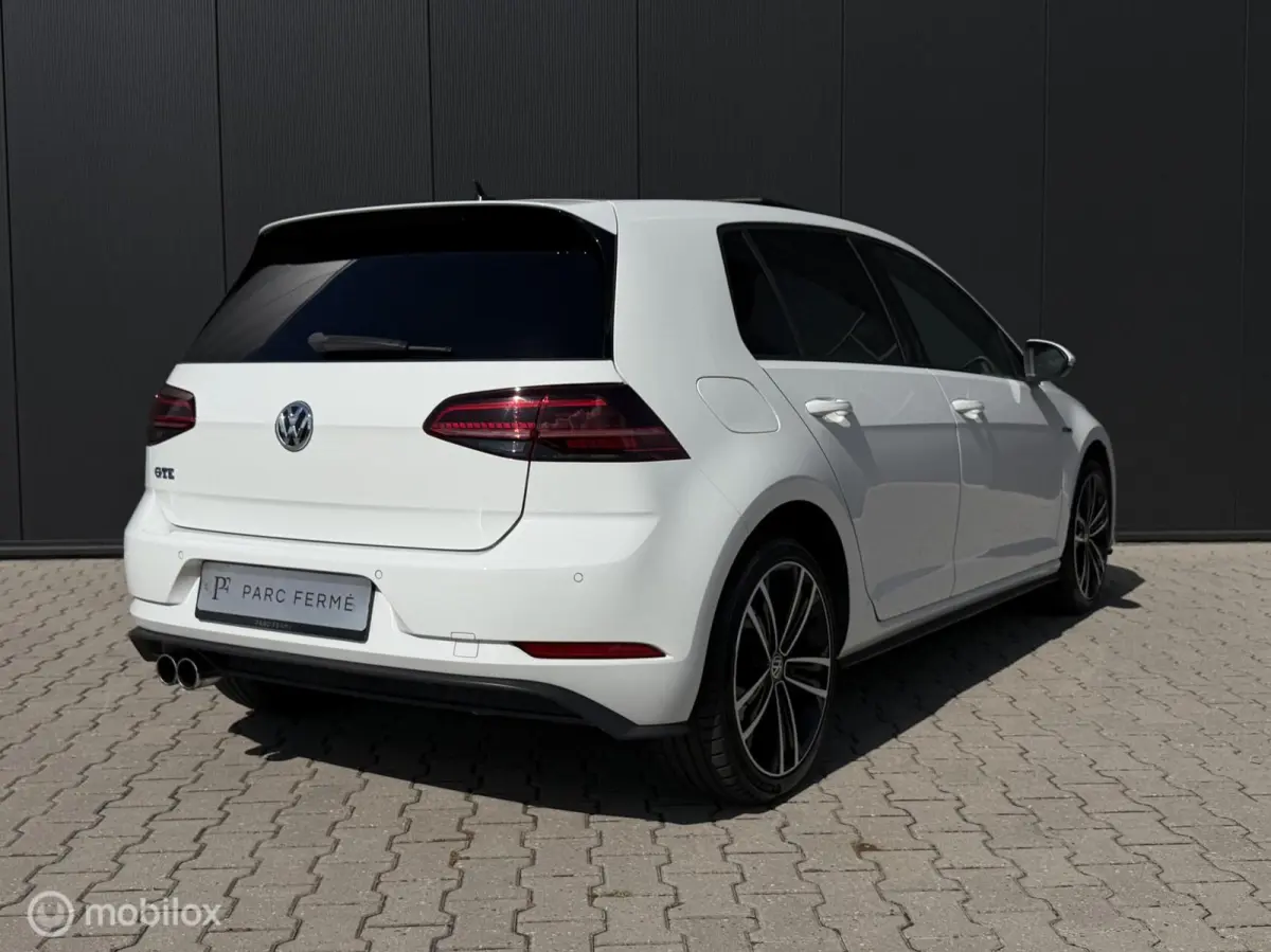 1.4 TSI PHEV GTE/Pano/Virtual/1e eig/ACC/Cam
