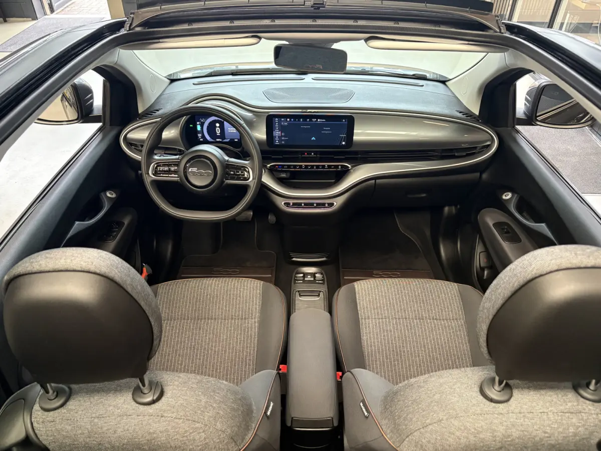 Icon 42 kWh Cruise, Cabrio, Carplay