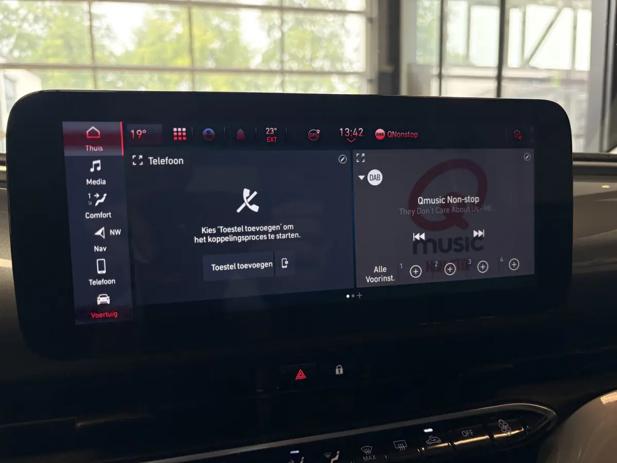 Icon 42 kWh Cruise, Cabrio, Carplay