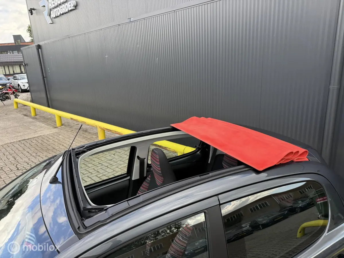 1.0 e-VTi Selection Cabrio NIEUWSTAAT