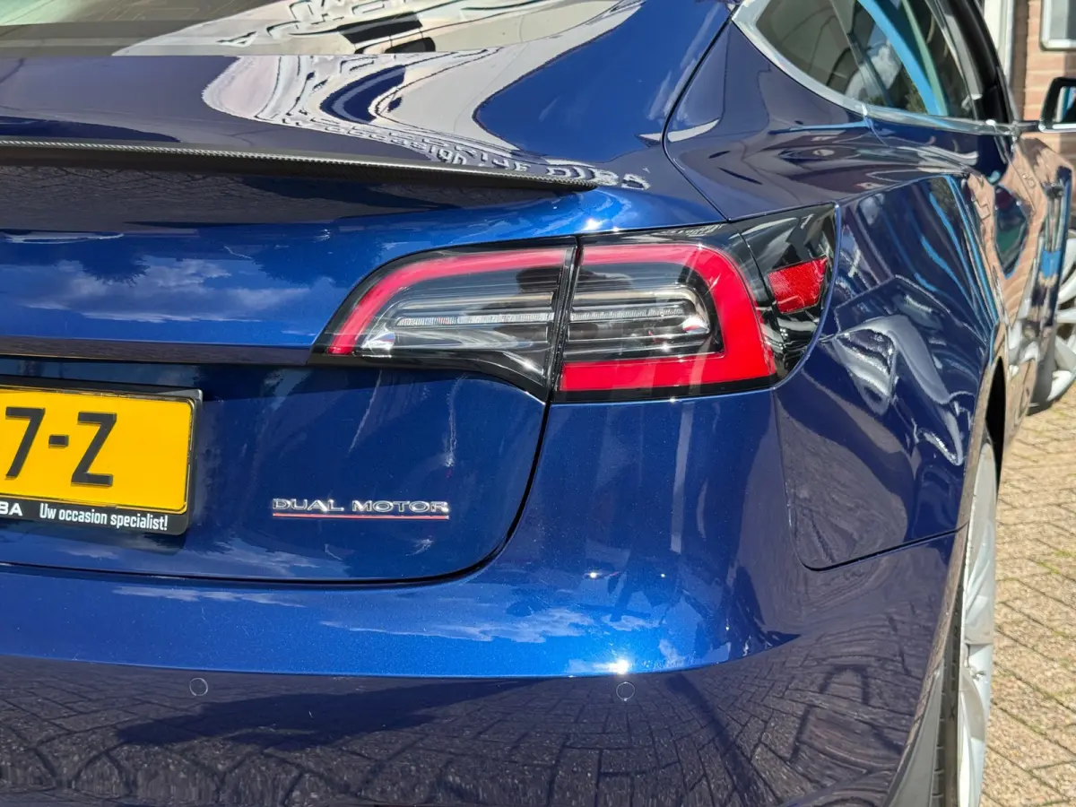 Performance AWD 75 kWh 2019 AUT NAVI BTW NAP!