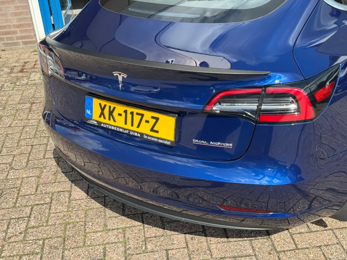 Performance AWD 75 kWh 2019 AUT NAVI BTW NAP!