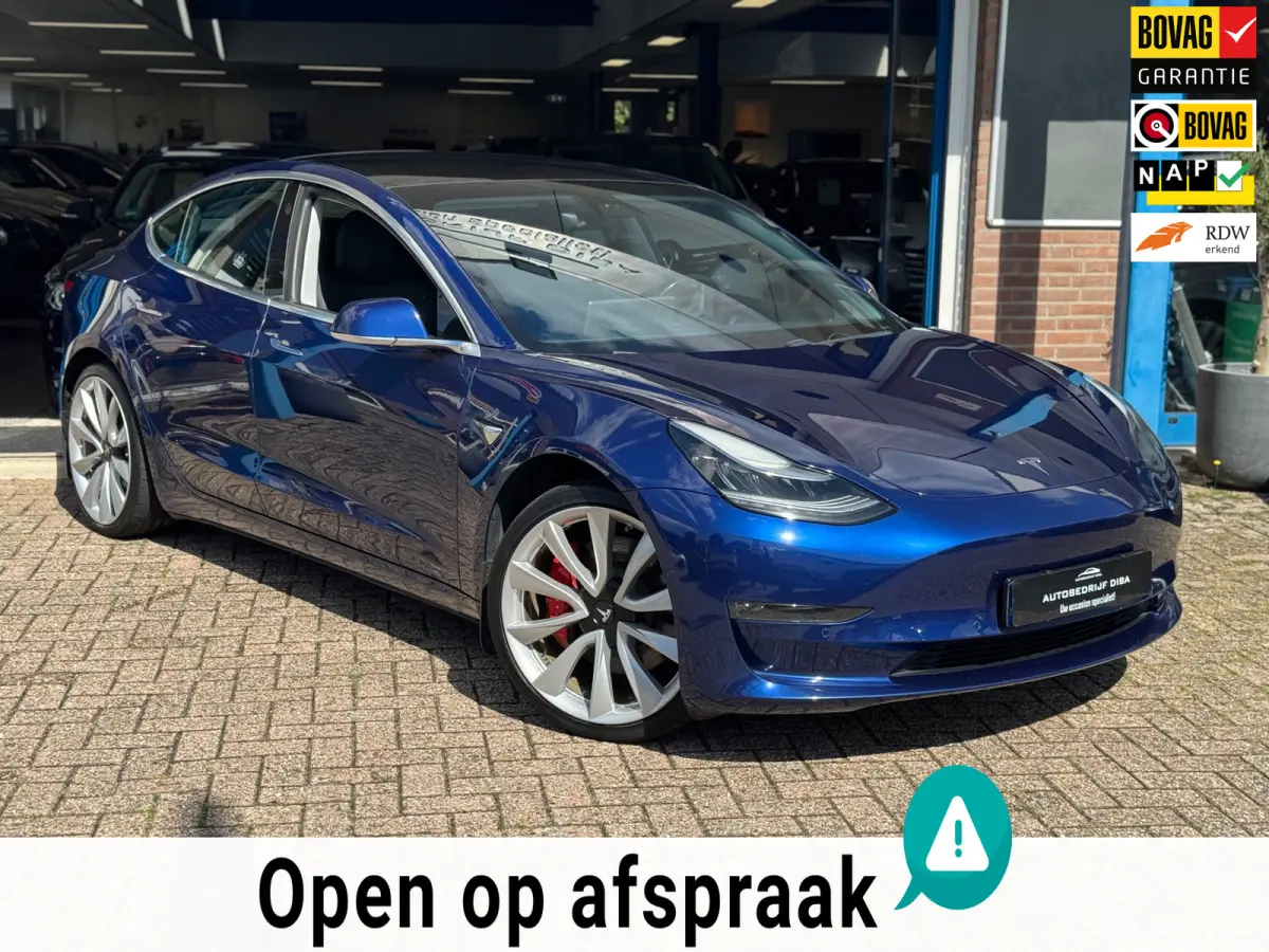 Performance AWD 75 kWh 2019 AUT NAVI BTW NAP!