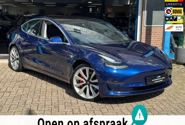 Performance AWD 75 kWh 2019 AUT NAVI BTW NAP!