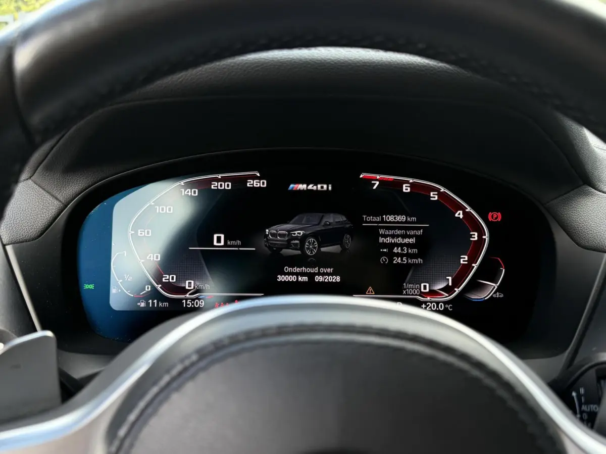 xDrive M40i High Executive |Pano|Ventilatie|Memory