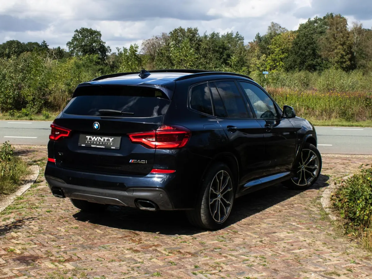 xDrive M40i High Executive |Pano|Ventilatie|Memory
