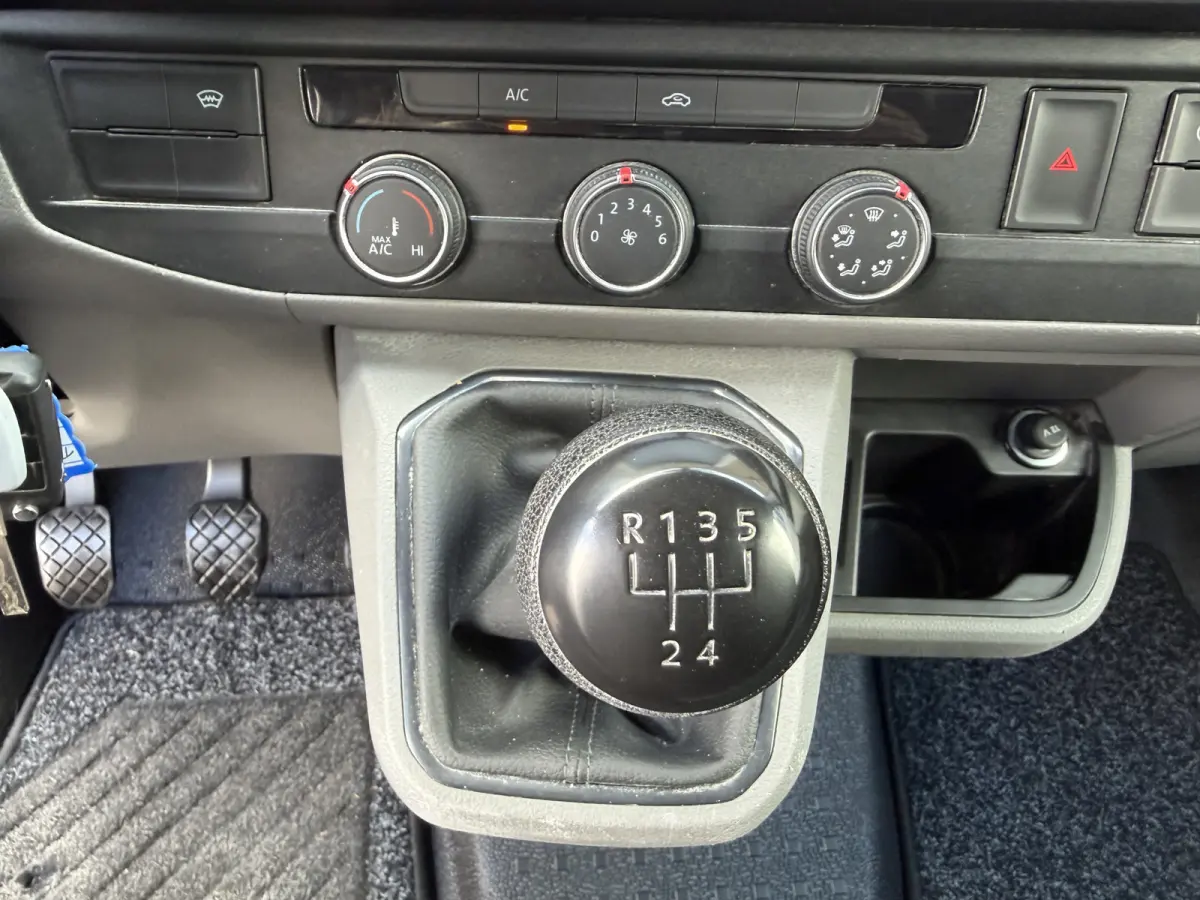 2.0 TDI Euro 6 L2H1 28 CarPlay/Cruise Control/leer
