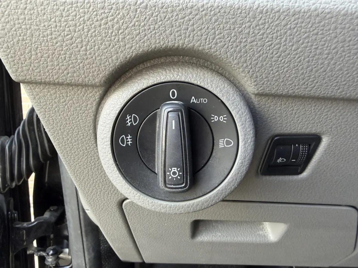 2.0 TDI Euro 6 L2H1 28 CarPlay/Cruise Control/leer