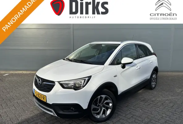 110PK Innovation (Panoramadak - Navigatie - Camera - Automatische Airco - Apple Carplay - Parkeersensoren V+A - Reservewiel)