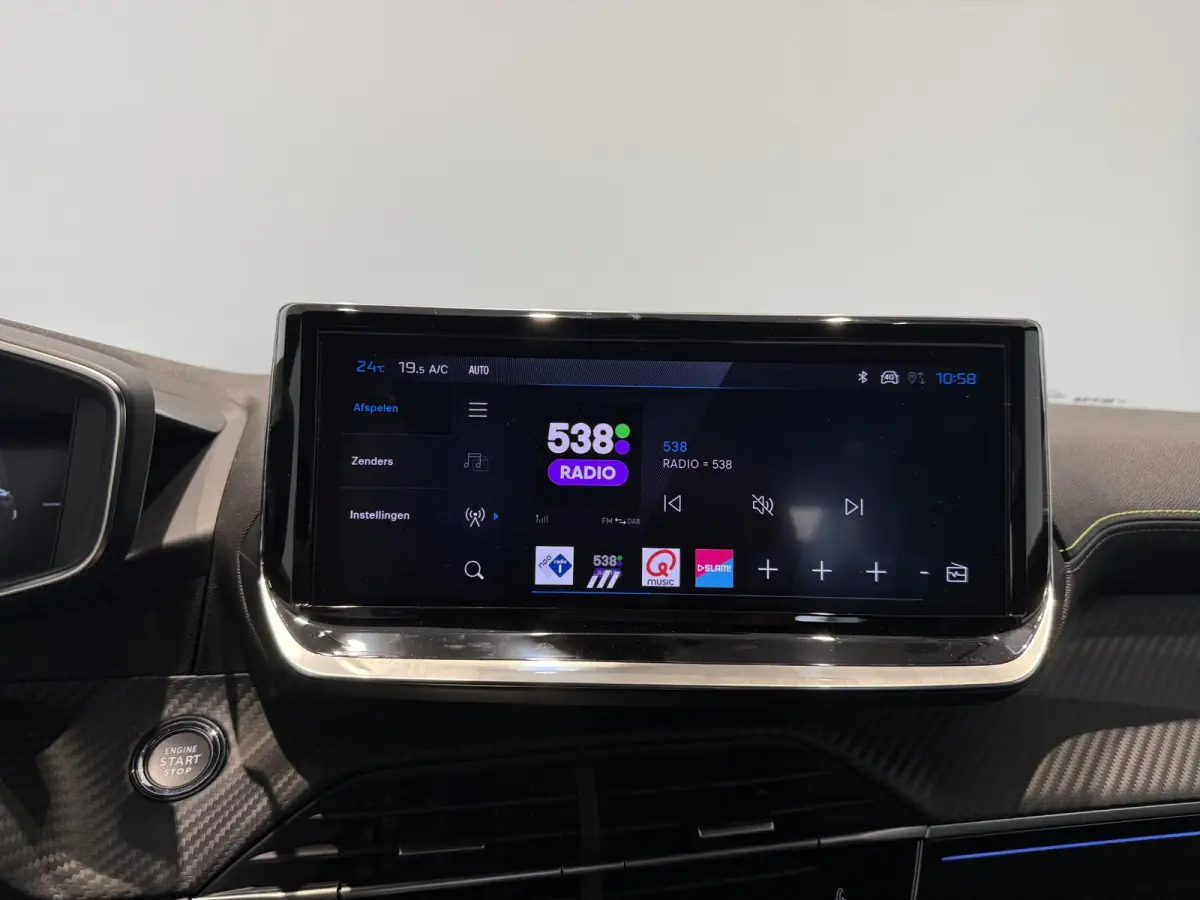 1.2 Hybrid 145 e-DCS6 GT | APPLE CARPLAY & ANDROID AUTO | CAMERA VOOR EN ACHTER | MASSAGE STOEL | STOELVERWARMING | DEMO AUTO |