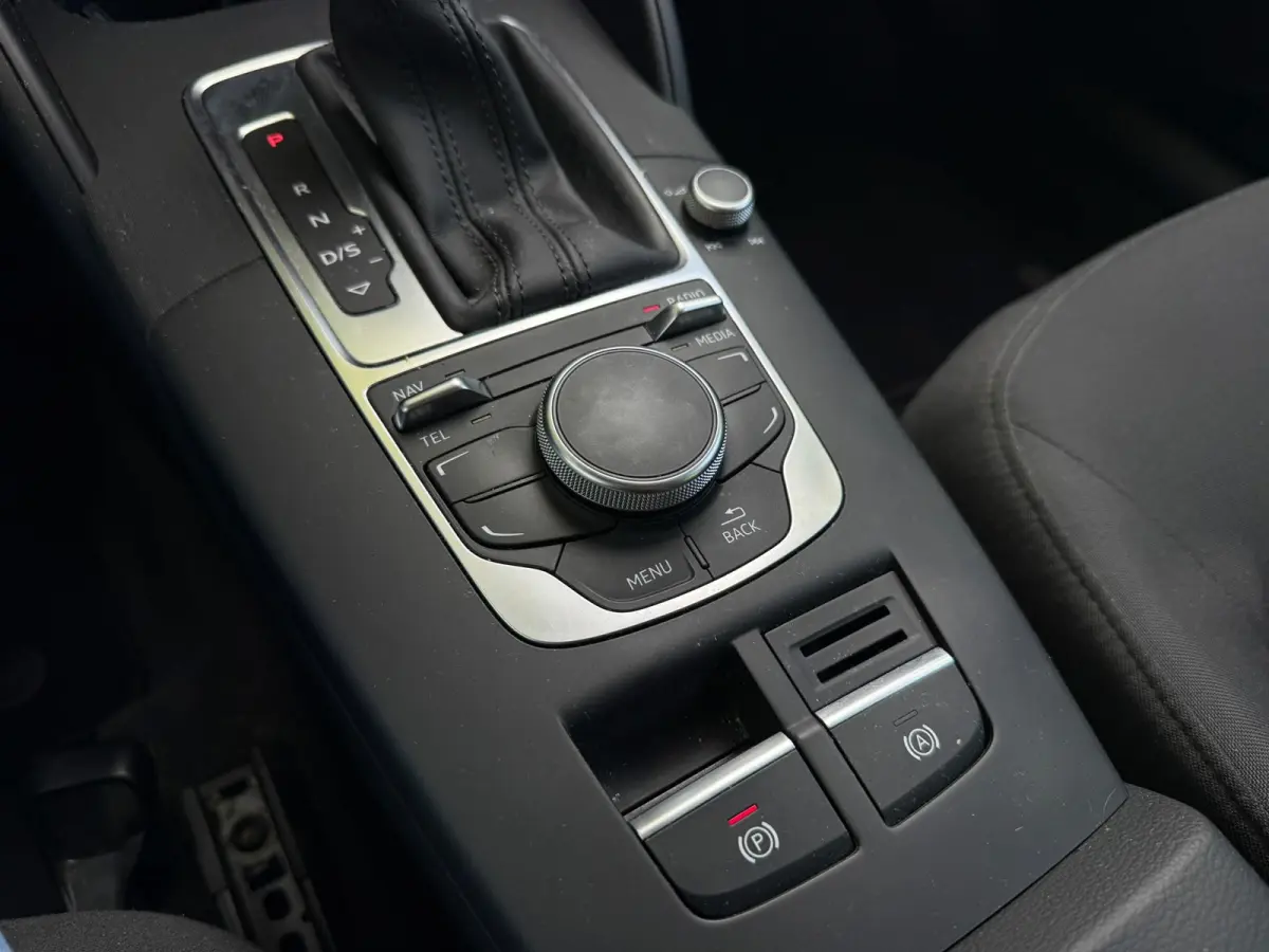 1.2 TFSI Adrenalin Sport