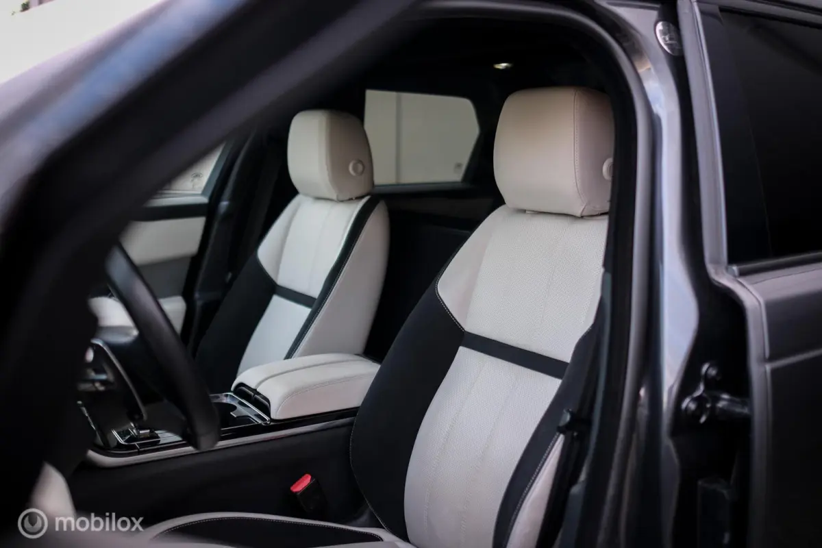 2.0 D200 R-Dynamic HSE | Grijskenteken | Bedrijfswagen | Cold Climate pack | 2022 | BTW auto | Zeer mooi | Camera | Leder Alcantara |