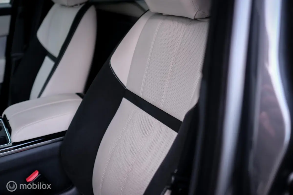 2.0 D200 R-Dynamic HSE | Grijskenteken | Bedrijfswagen | Cold Climate pack | 2022 | BTW auto | Zeer mooi | Camera | Leder Alcantara |