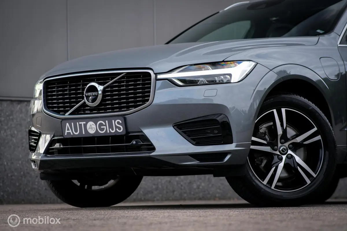2.0 T8 Twin Engine AWD R-Design | B&W audio | Trekhaak | 360 camera | ACC | Pilot assist | Panoramadak | Stoelkoeling | Sportleder | Memory | Rijklaarprijs |