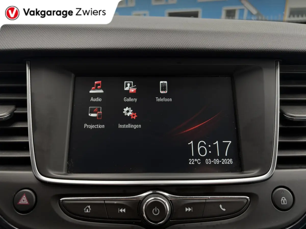 1.2 Turbo 120 Jaar Edition Cruise|Carplay|Airco.