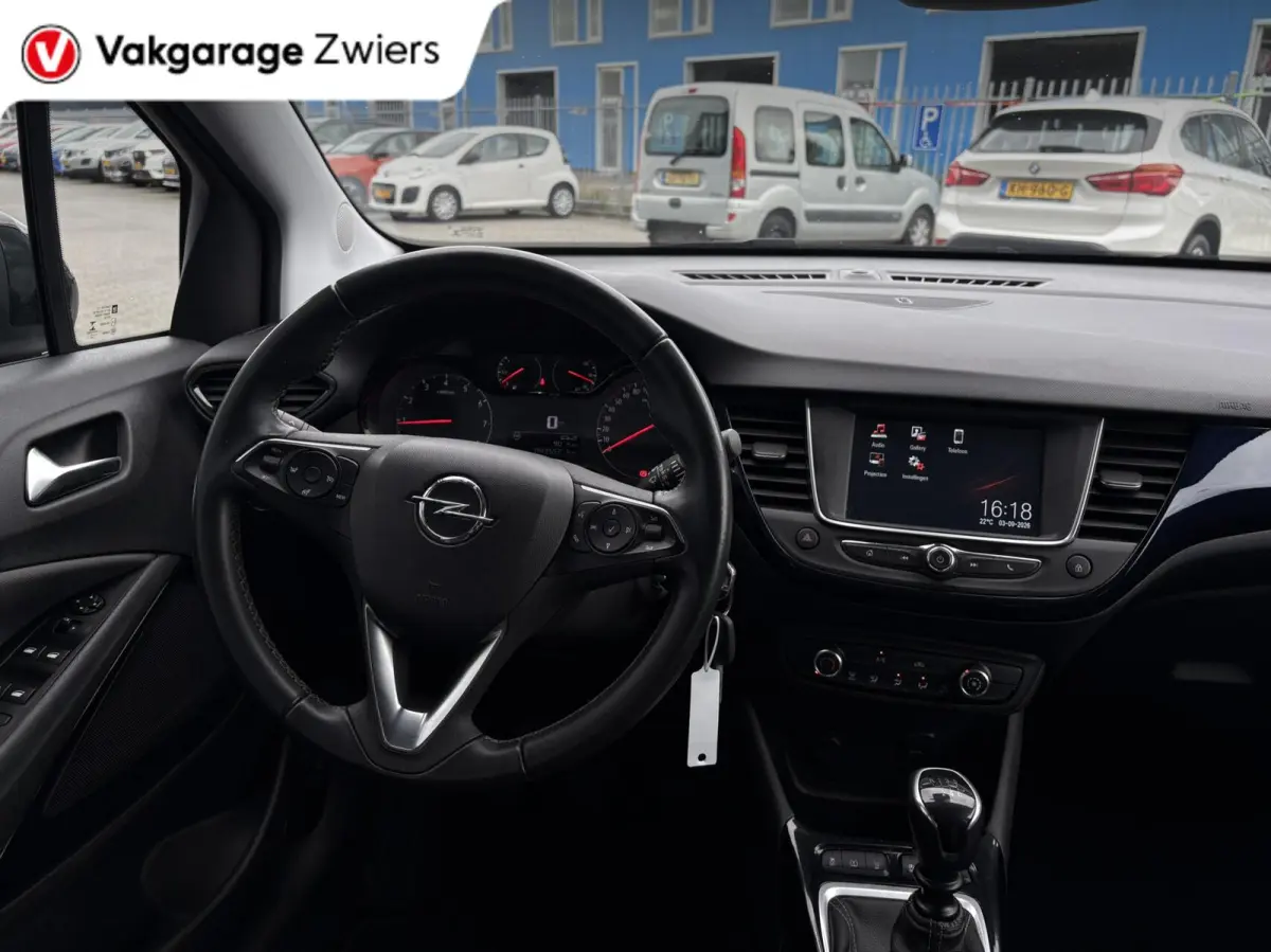 1.2 Turbo 120 Jaar Edition Cruise|Carplay|Airco.