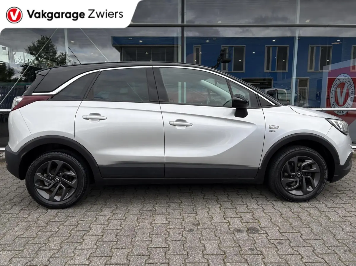 1.2 Turbo 120 Jaar Edition Cruise|Carplay|Airco.