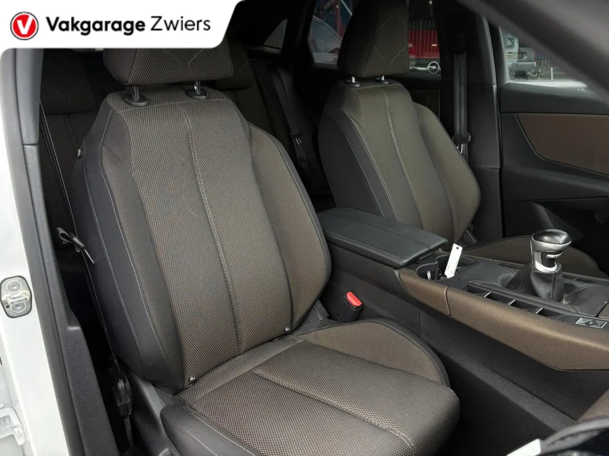 1.2 PureTech Business Trekhaak | Apple Carplay | Camera
