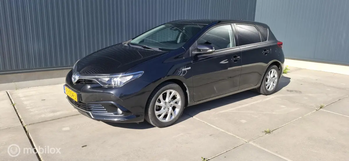 1.8 Hybrid Black Edition 108000 km