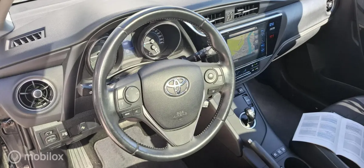 1.8 Hybrid Black Edition 108000 km