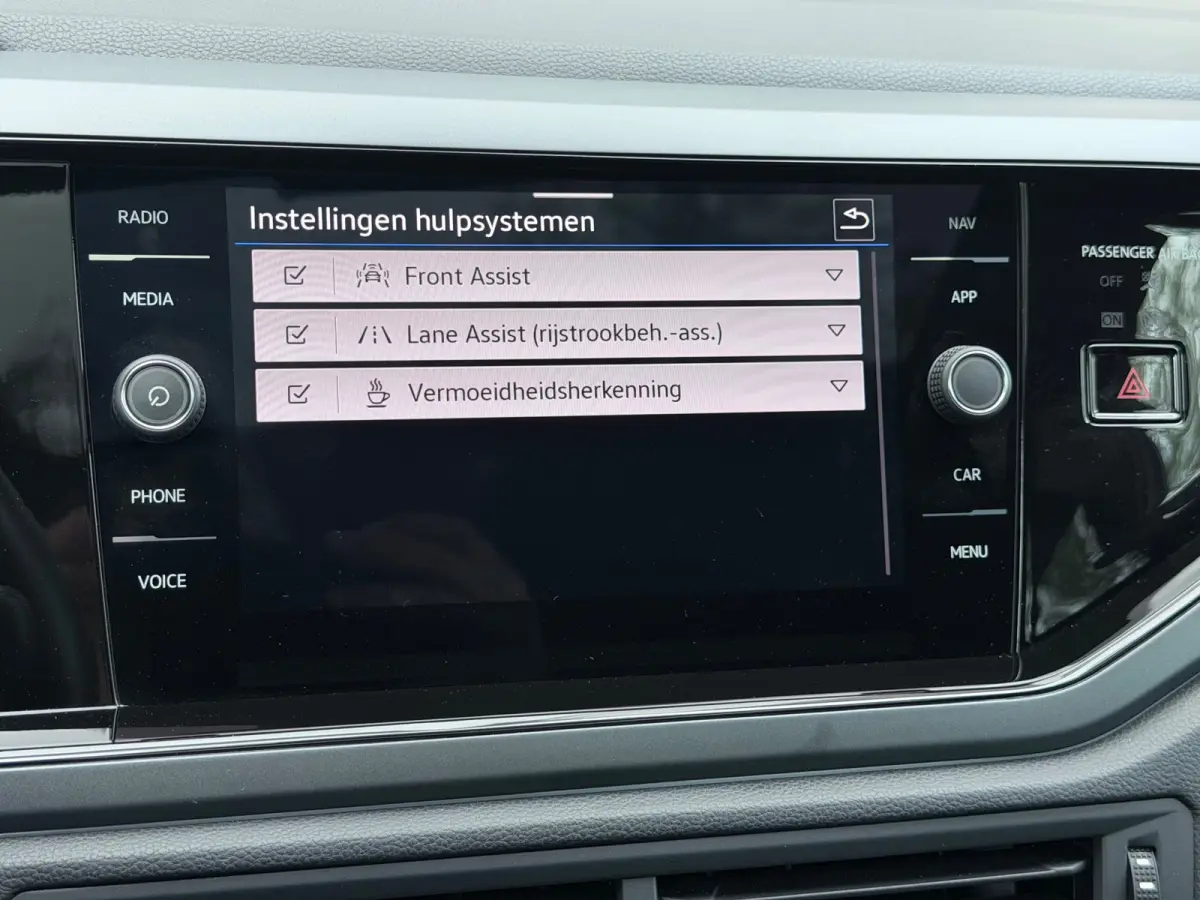 1.5 TSI R-Line Pano/AppleCar/Xenon