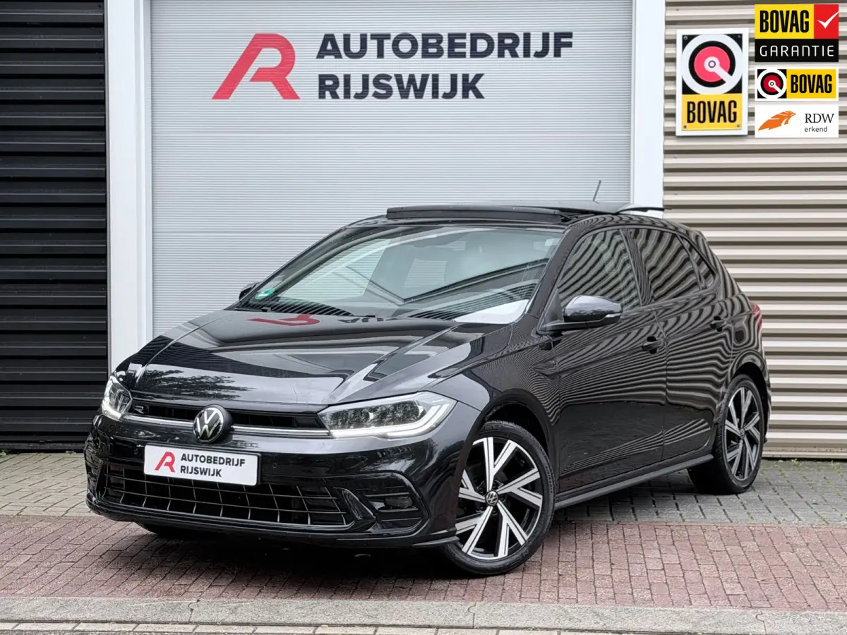 1.0 TSI R-Line Pano/Keyless/Camera