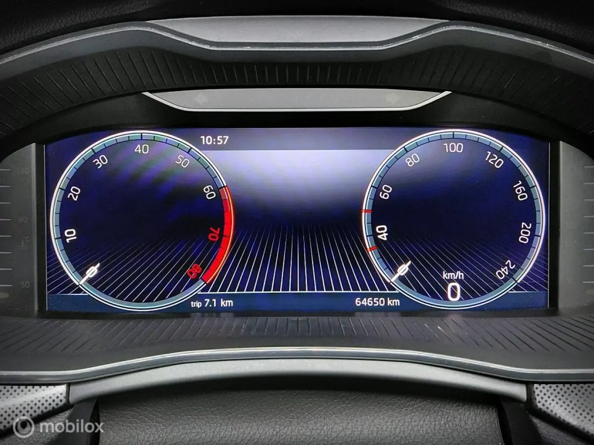 1.0 TSI Sport Business - virtual - gar. 03-2028