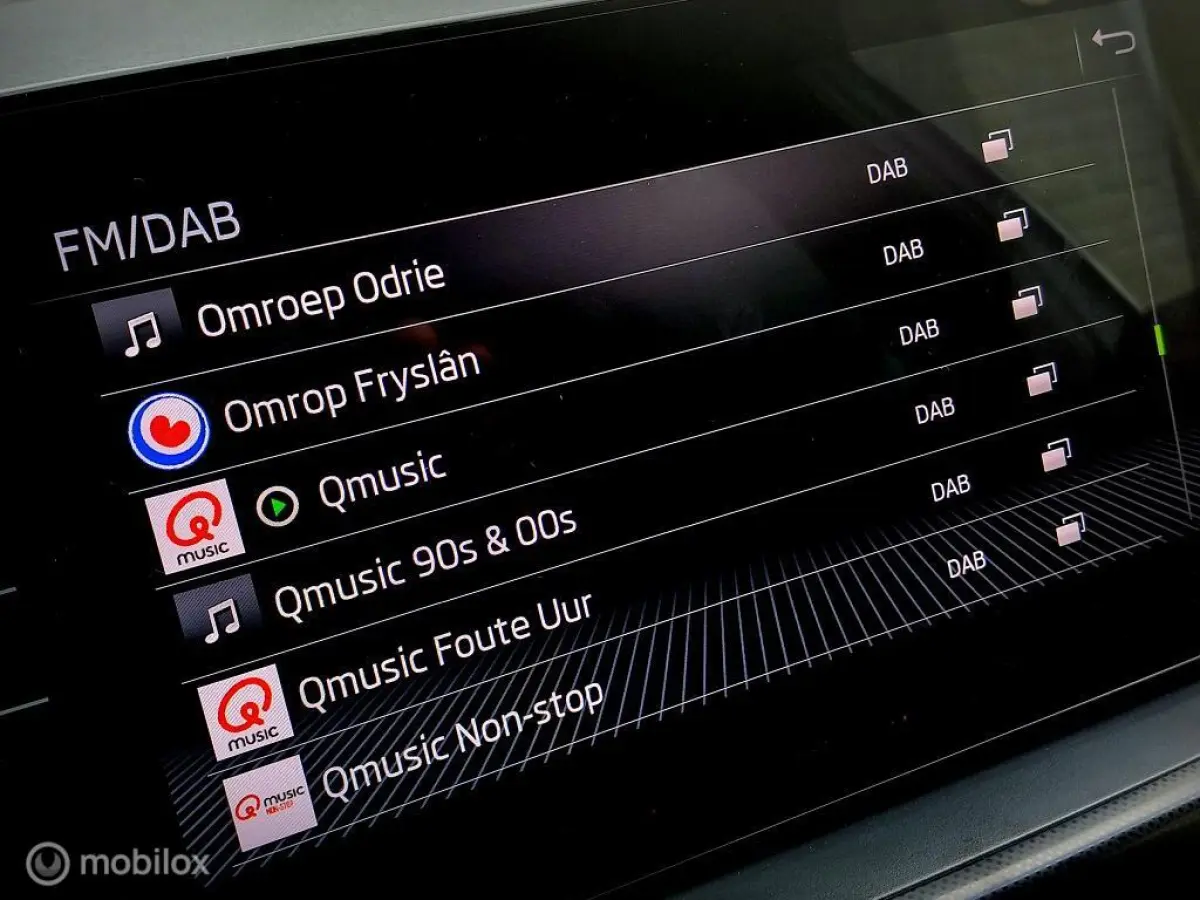 1.0 TSI Sport Business - virtual - gar. 03-2028