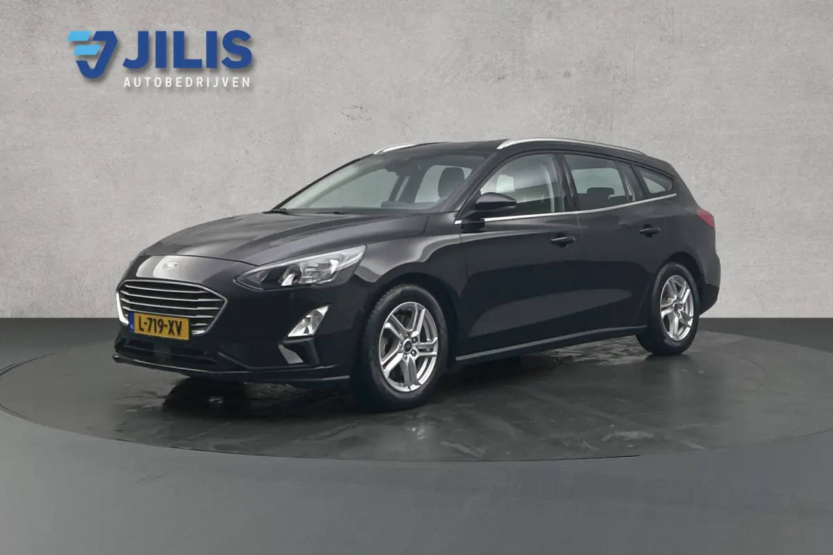 1.0 EcoBoost Titanium | Trekhaak | Stoelverwarming | Cruise control