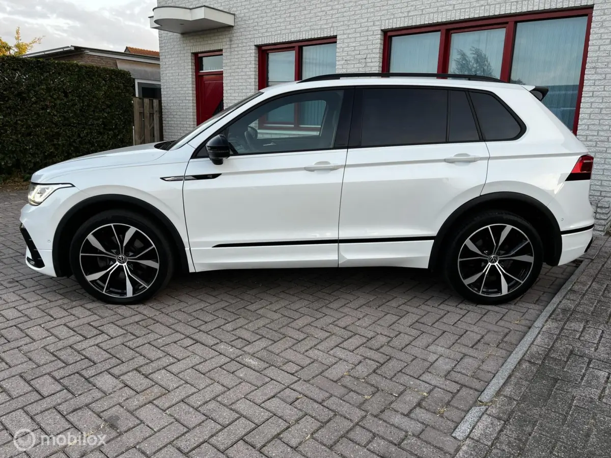 2.0 TSI 4Motion R-LINE 245PK