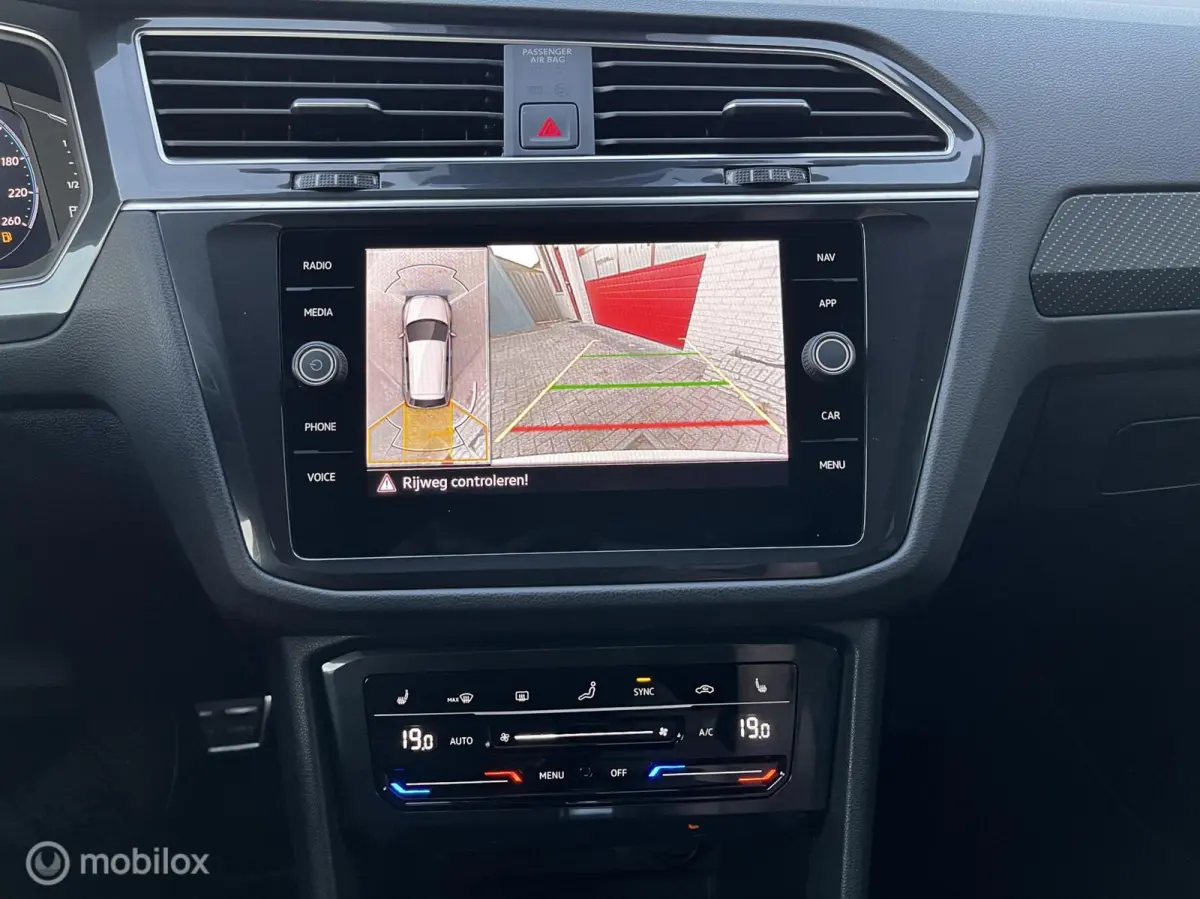 2.0 TSI 4Motion R-LINE 245PK