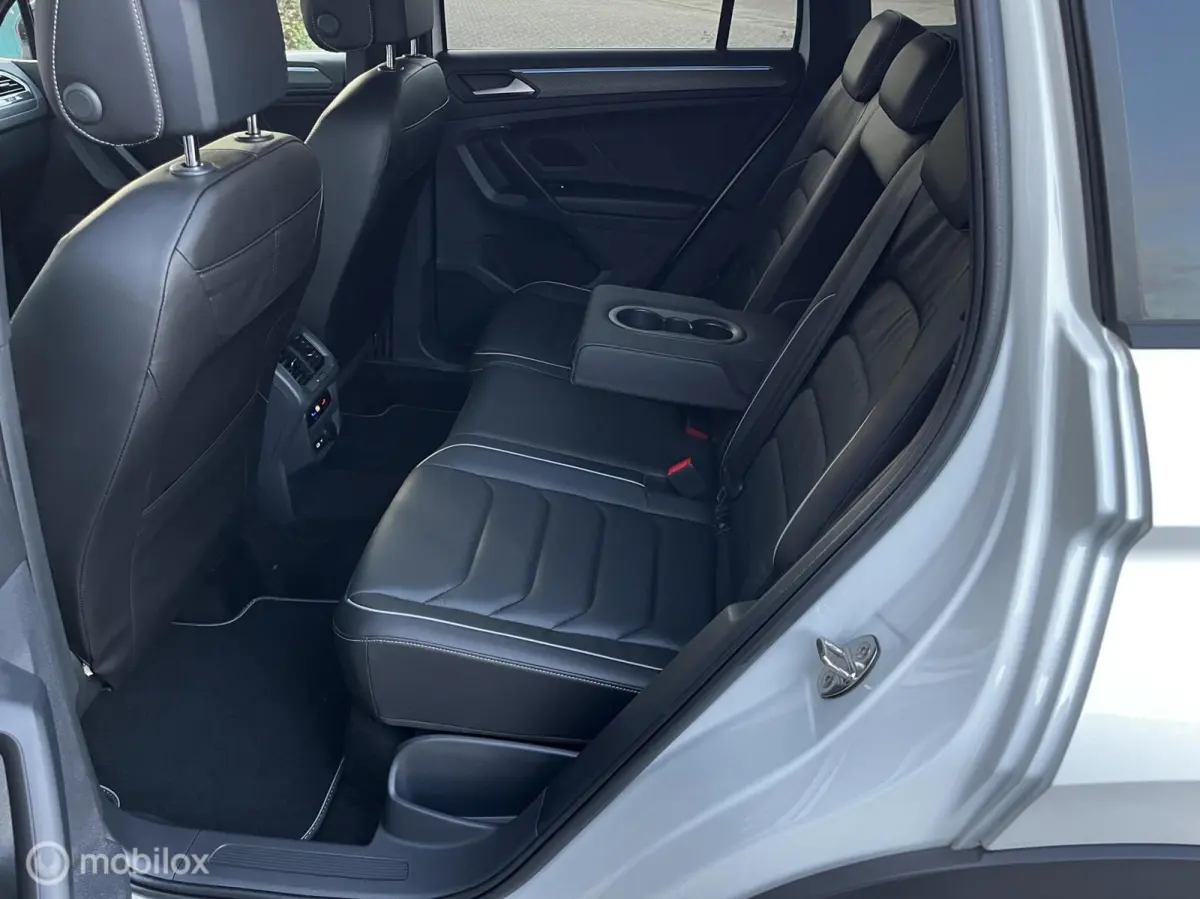 2.0 TSI 4Motion R-LINE 245PK