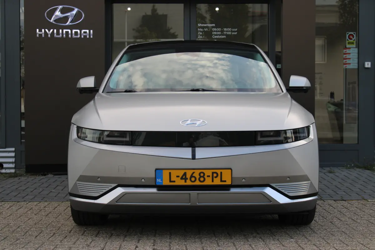 Project 45 AWD 73kWh