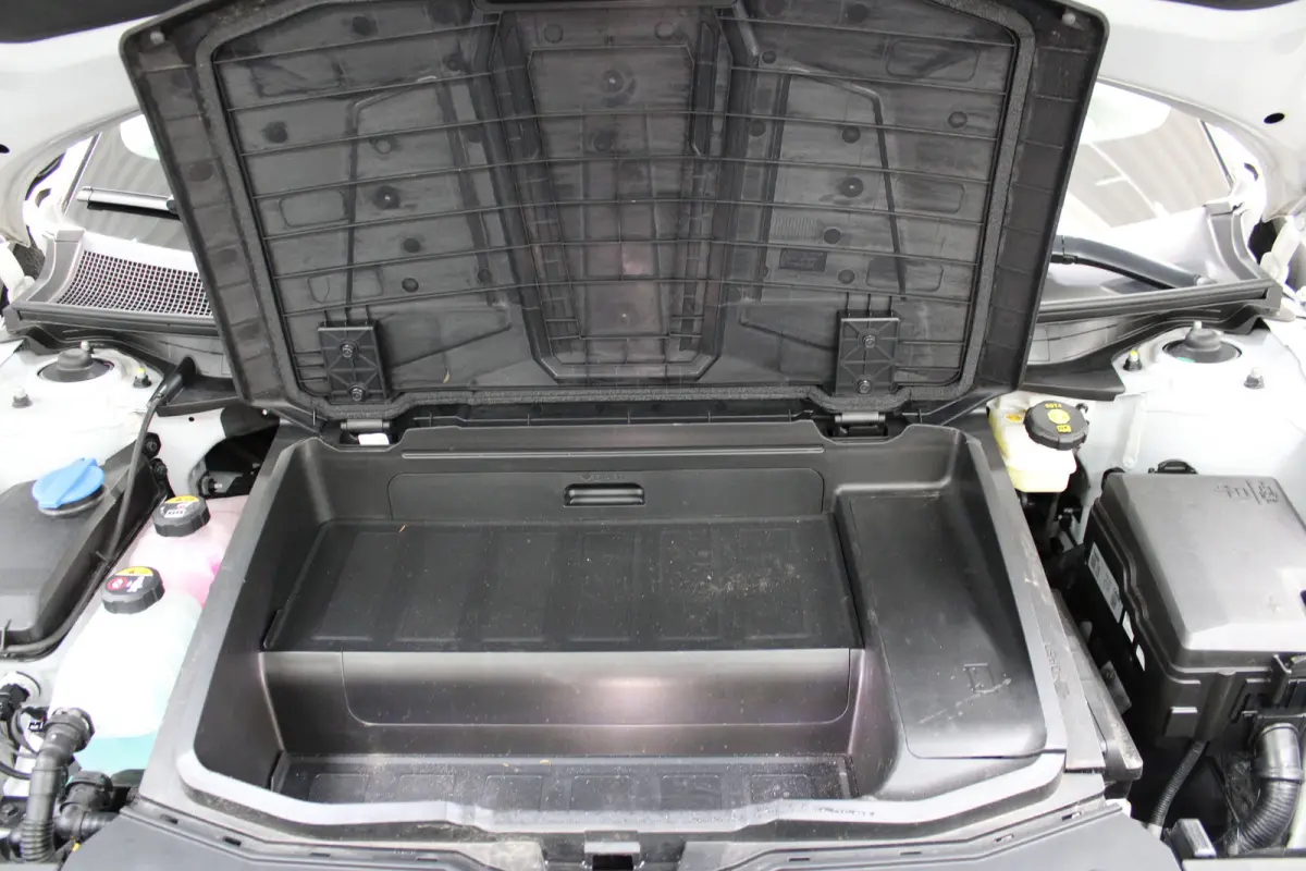 Project 45 AWD 73kWh