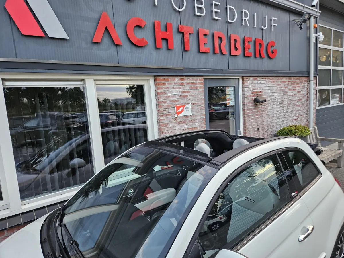 1.2 Rockstar Cabrio! Automaat! Leuke/Nette Auto! Xenon! Leer! Airco/Clima! Cruise Control!