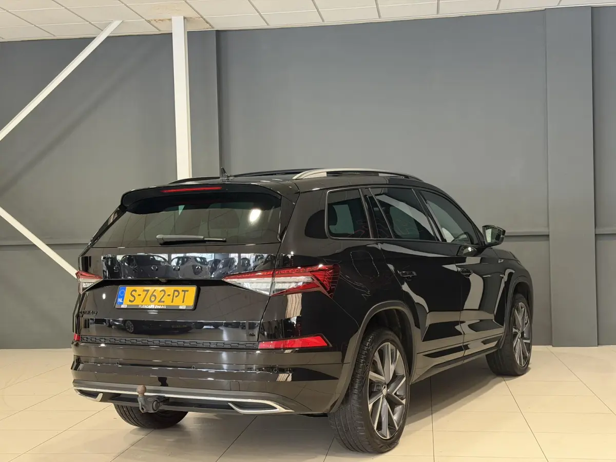 1.5 TSI Sportline Business | Trekhaak | Panorama dak | Hoge instap |