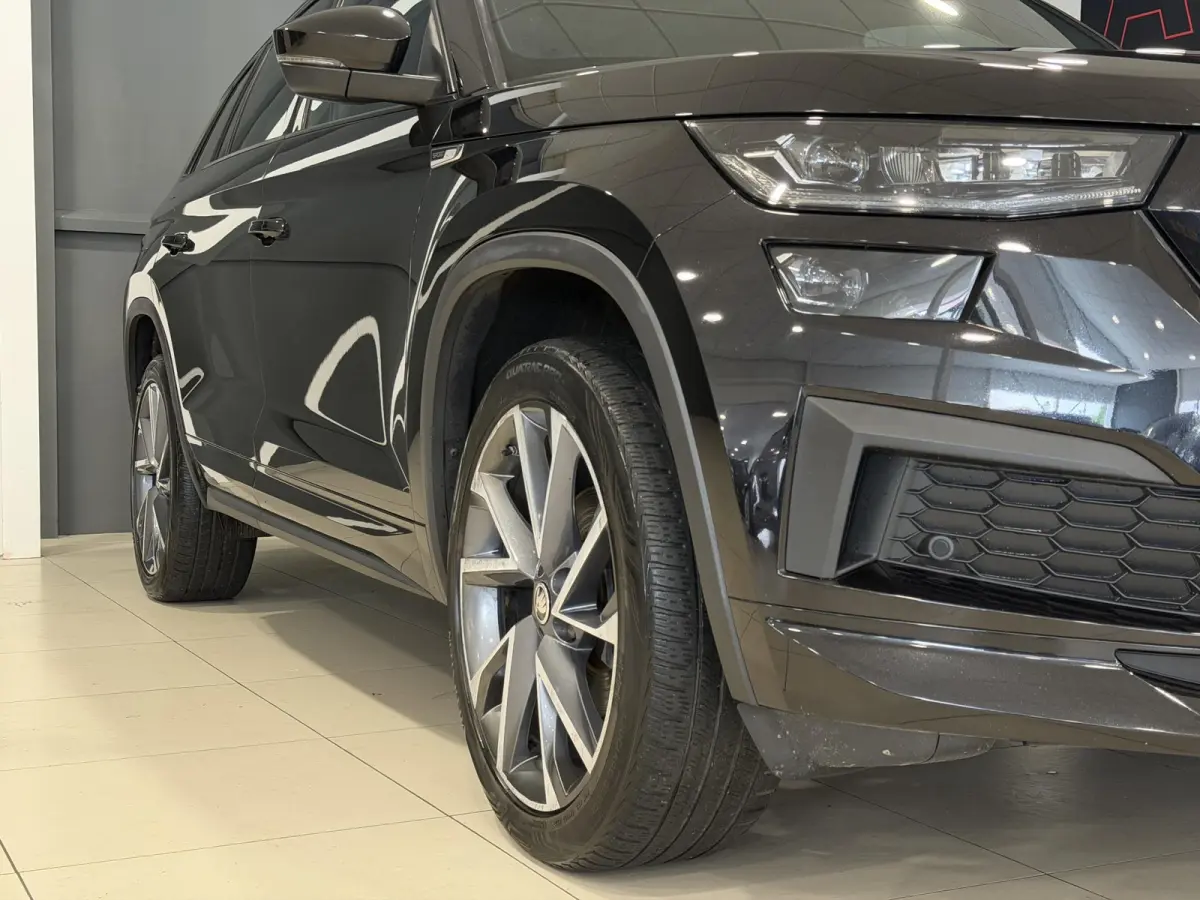 1.5 TSI Sportline Business | Trekhaak | Panorama dak | Hoge instap |