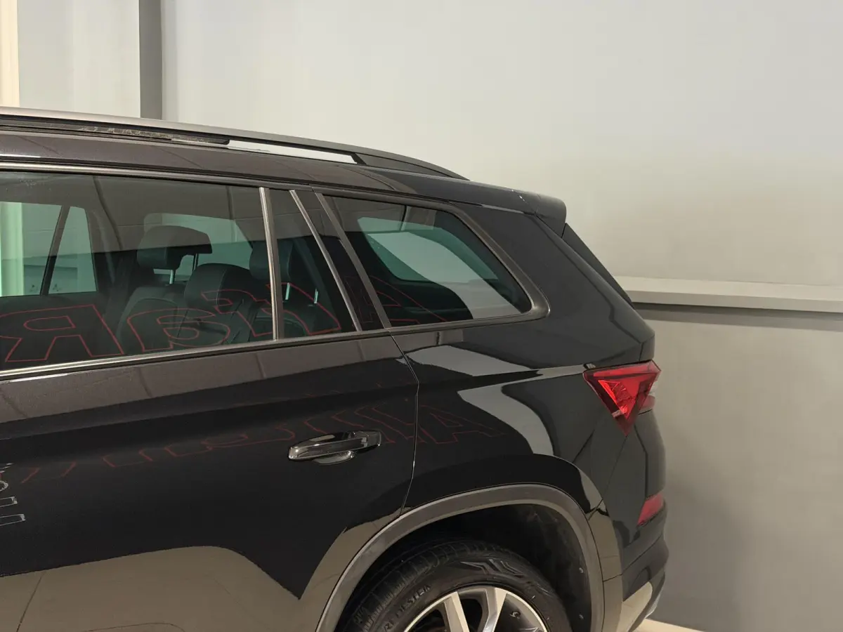 1.5 TSI Sportline Business | Trekhaak | Panorama dak | Hoge instap |