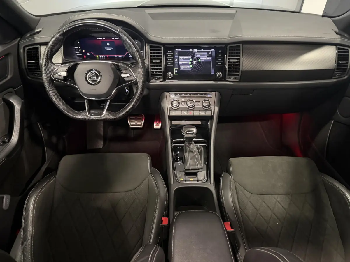 1.5 TSI Sportline Business | Trekhaak | Panorama dak | Hoge instap |