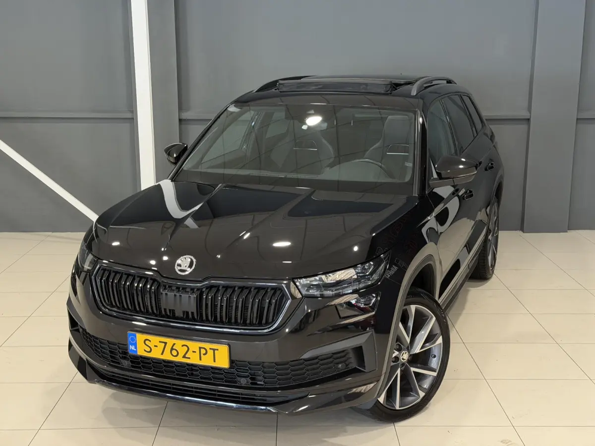 1.5 TSI Sportline Business | Trekhaak | Panorama dak | Hoge instap |