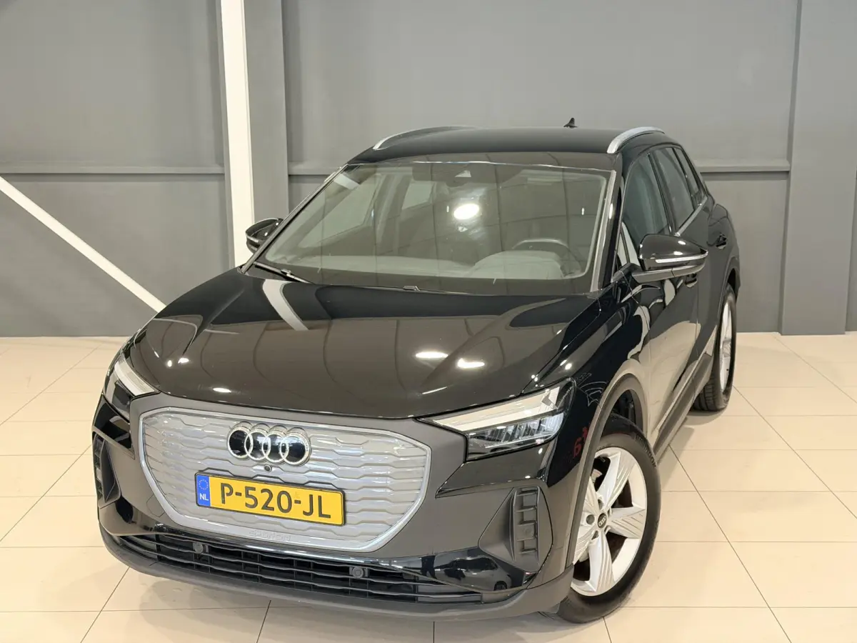 35 Launch edition 55 kWh | SOH 91,26% | Navigatie | Hoge instap |