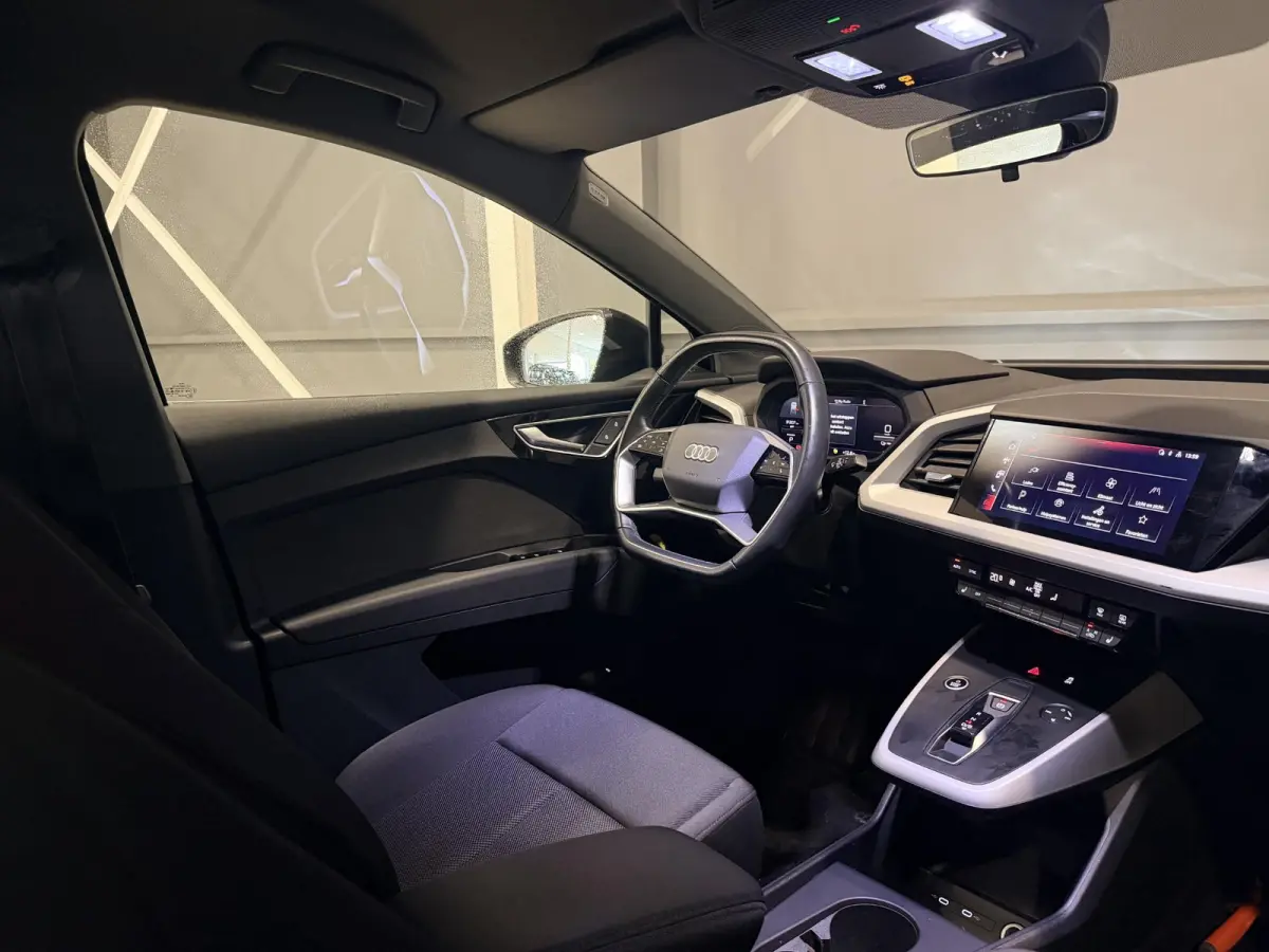 35 Launch edition 55 kWh | SOH 91,26% | Navigatie | Hoge instap |