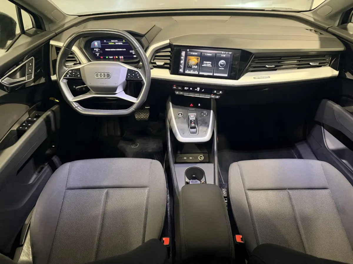 35 Launch edition 55 kWh | SOH 91,26% | Navigatie | Hoge instap |