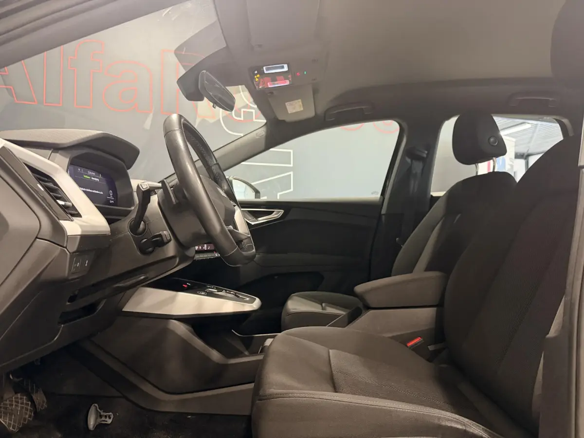 35 Launch edition 55 kWh | SOH 91,26% | Navigatie | Hoge instap |